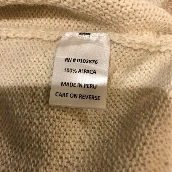 Alpaca sweater NWOT - Picture 5 of 7